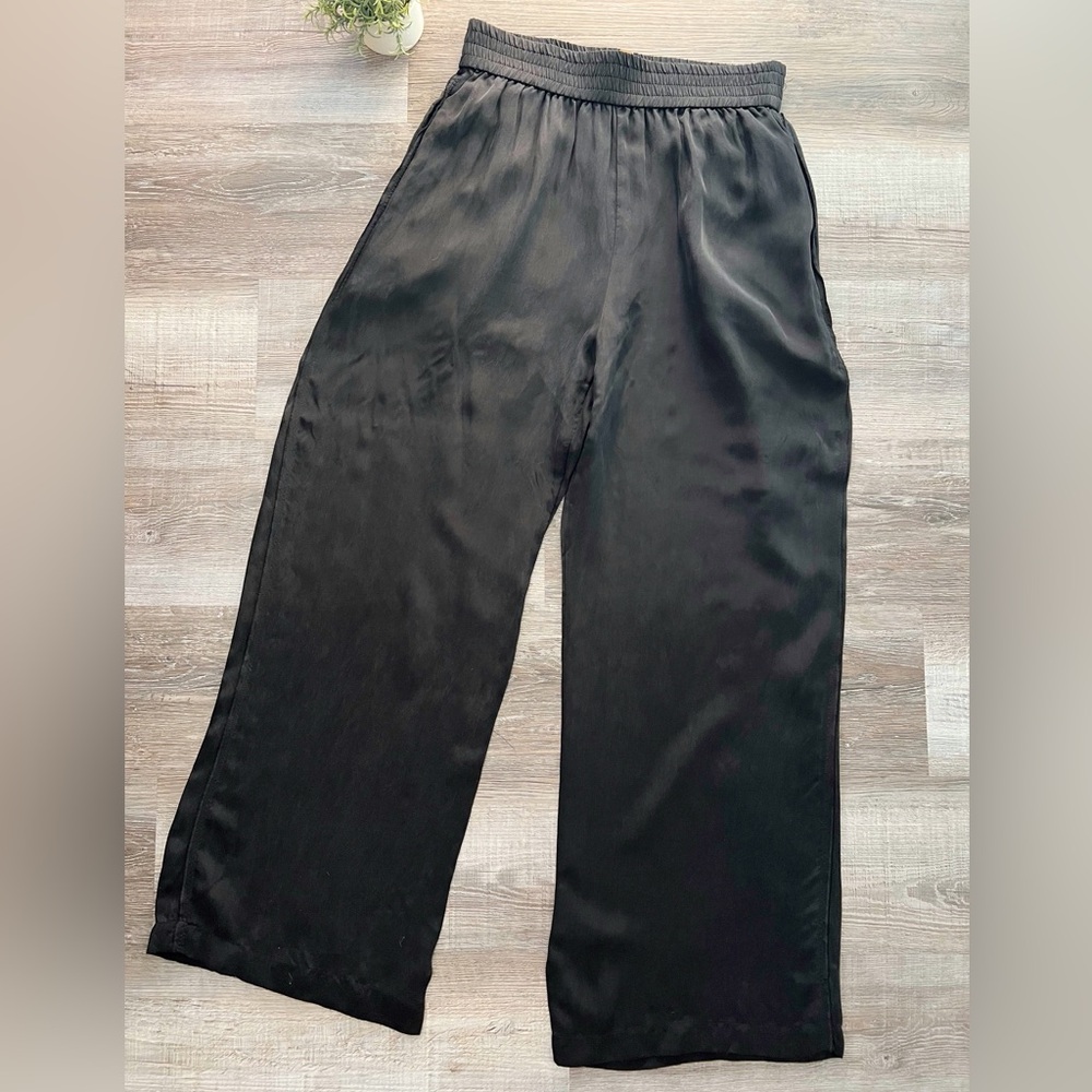 Aritzia Wide Leg Satin Pants - Black